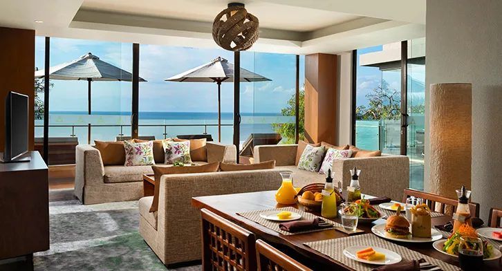 Three Bedroom Ocean Front Pool Villa, view 2