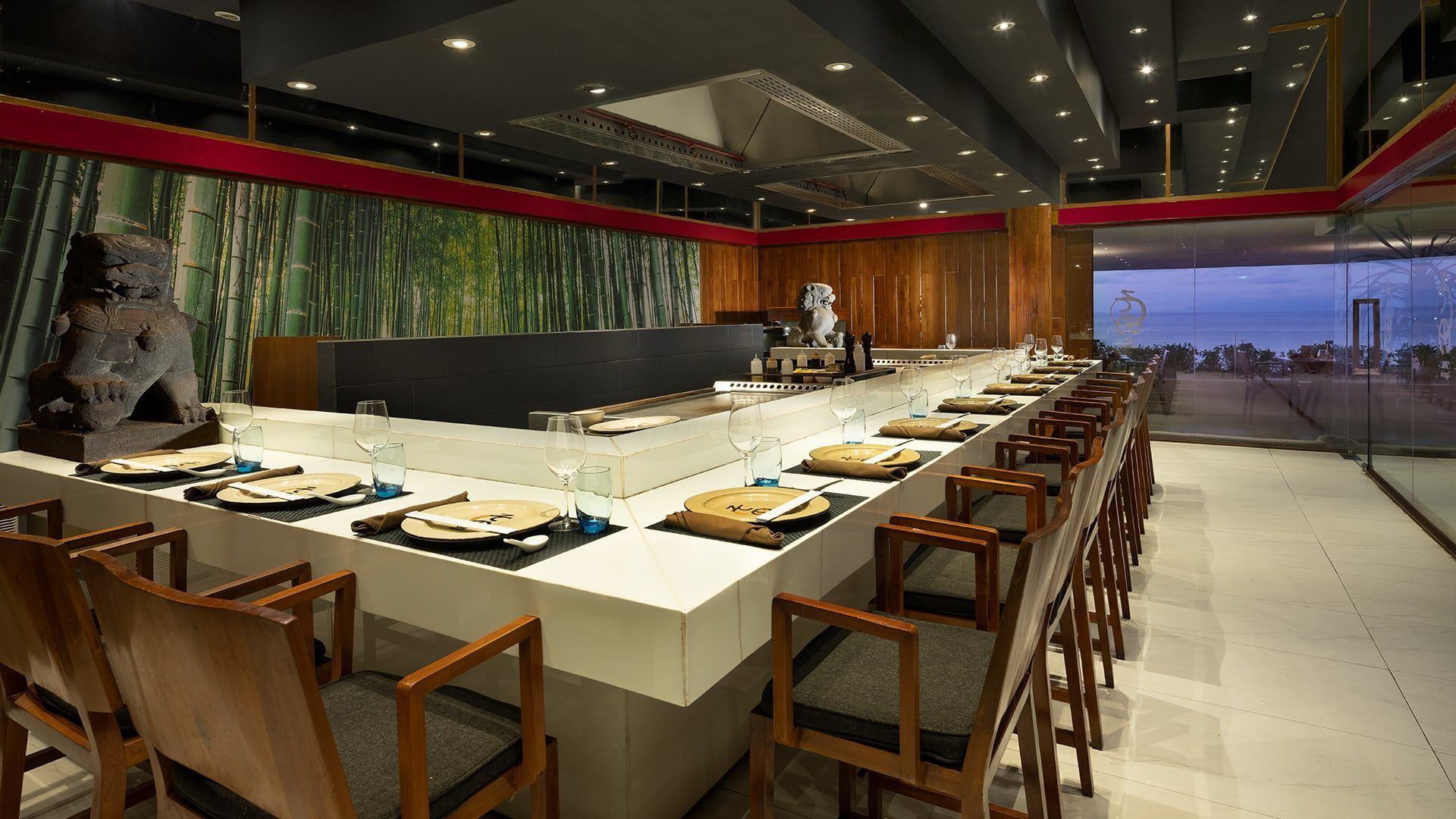 Sono Teppanyaki dining setting